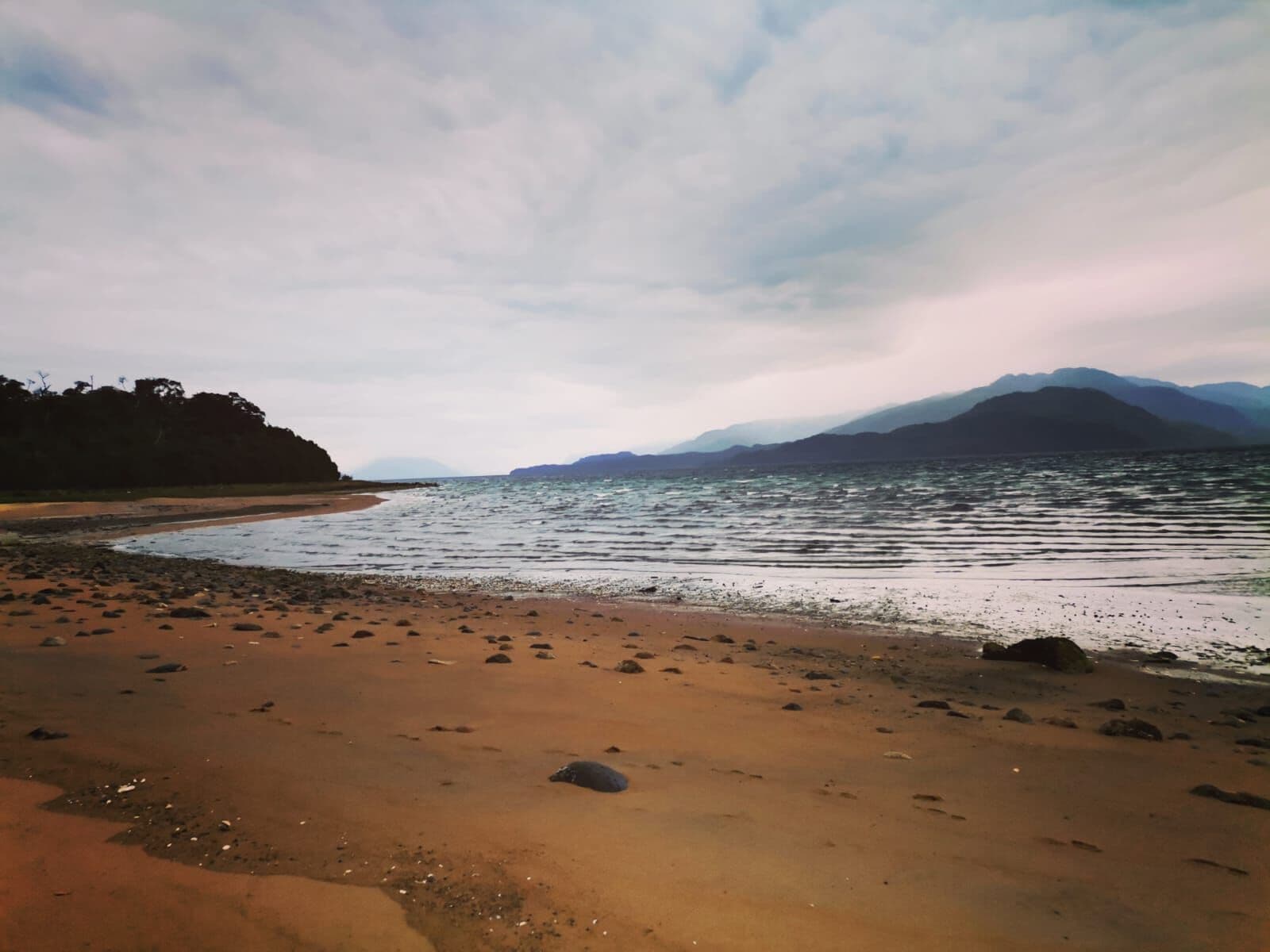 Atardecer sobre la playa del Lote A1
